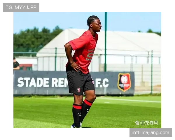 深度解析：雷恩主帅的“5秒规则”——高位压迫后迅速形成射门的战术设计